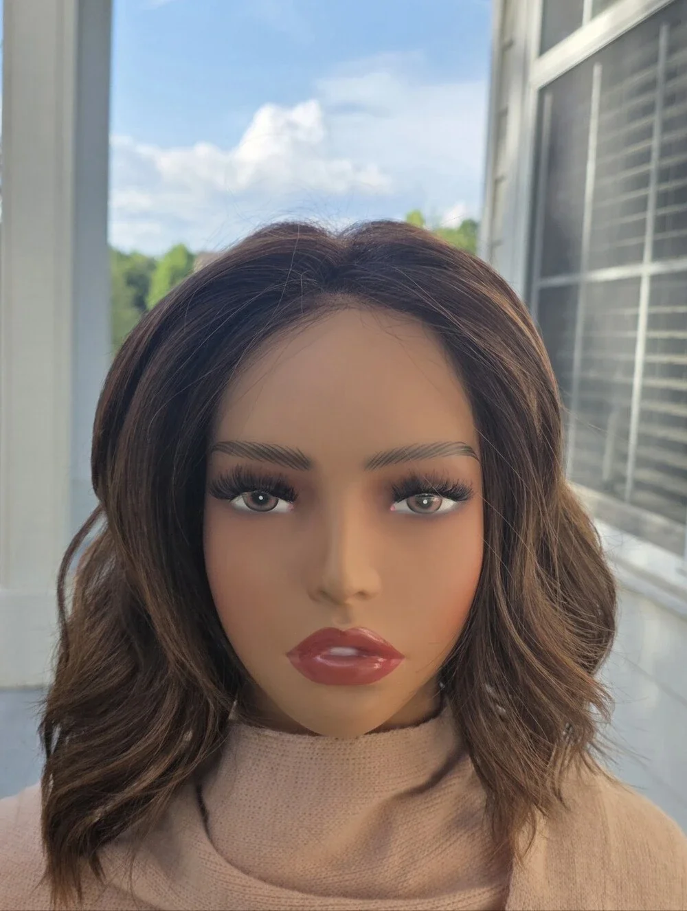 Belle Tress cyrus textured